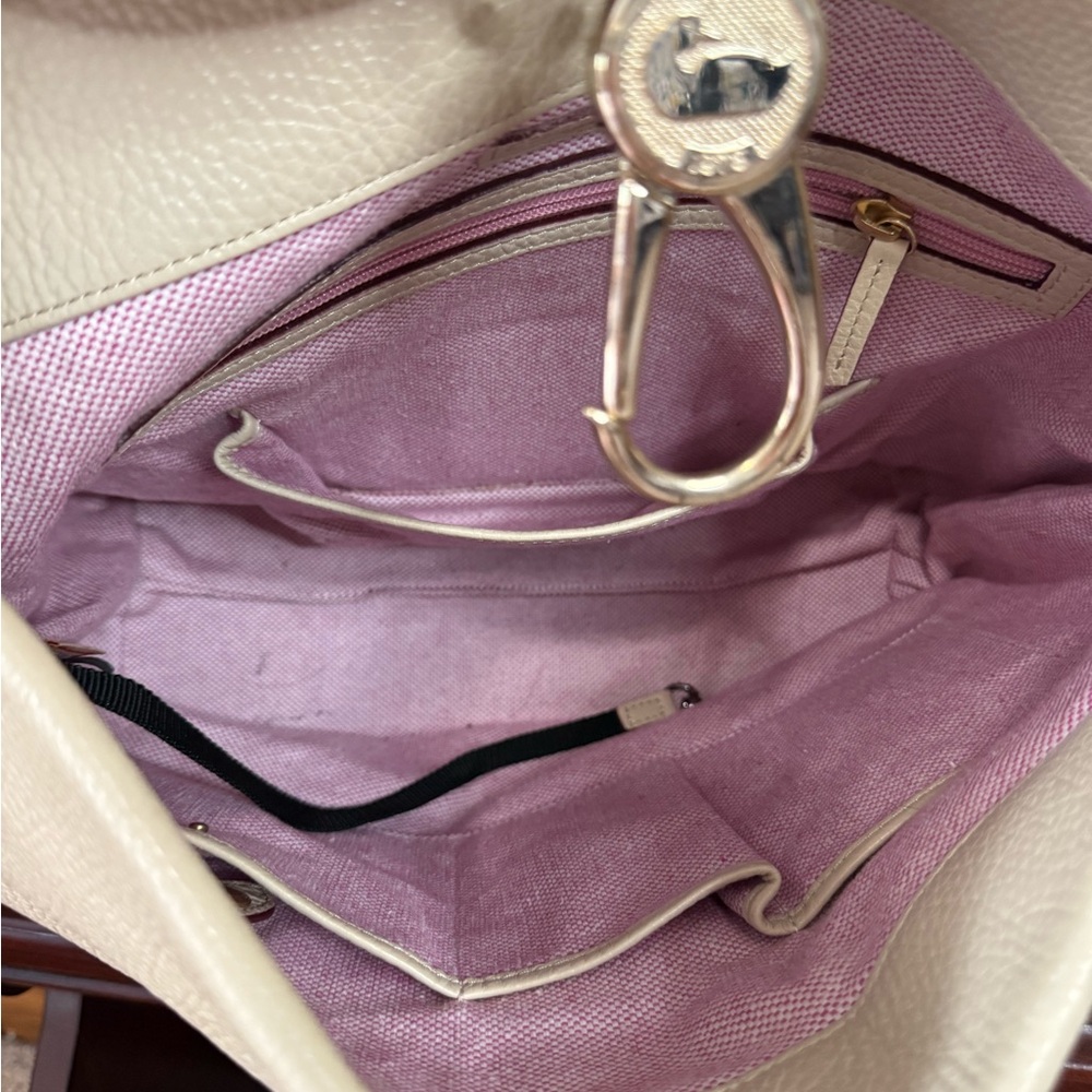Dooney & Bourke Elegant Cream Leather Women's shoulder bag - Picture 8 of 12